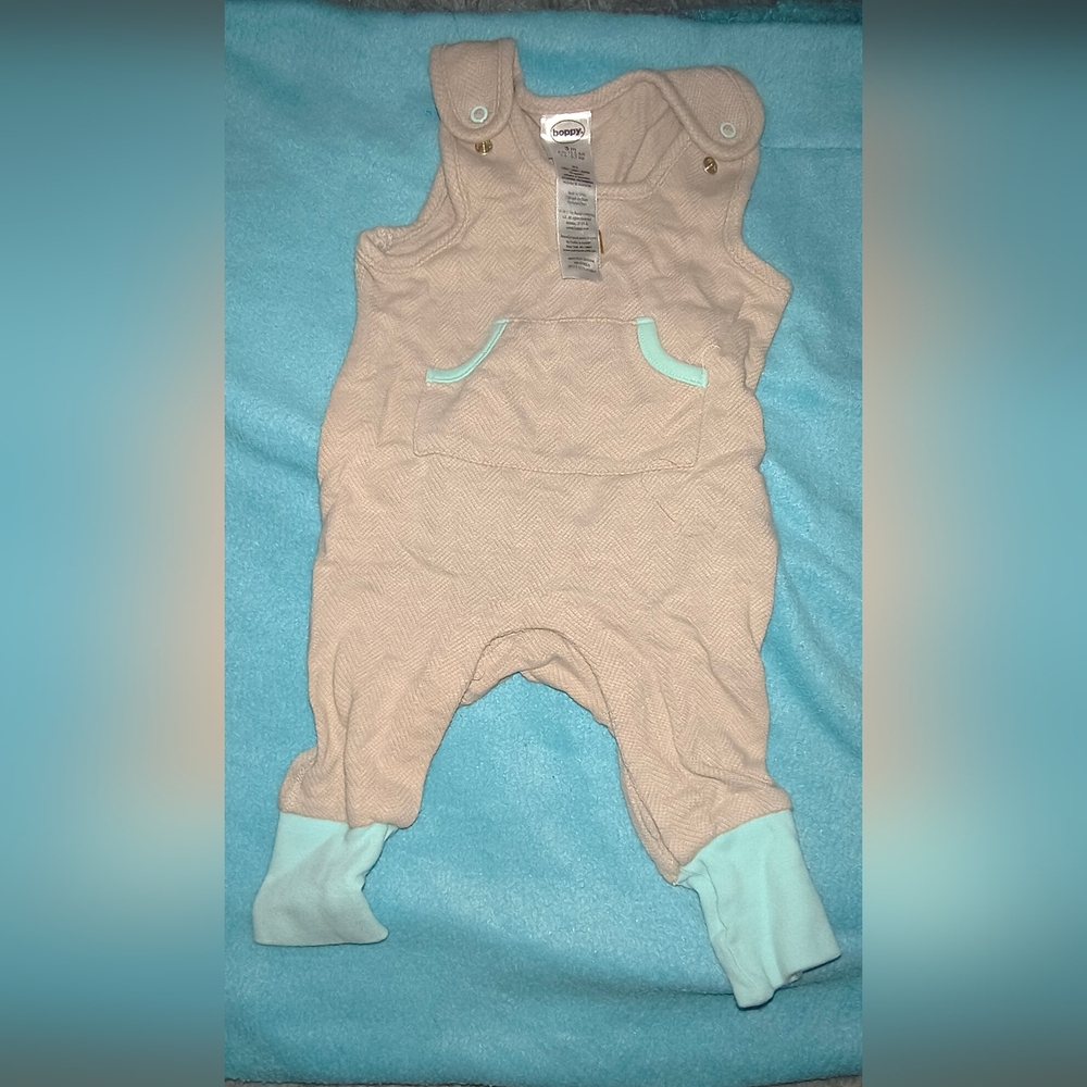 Boppy Beige and Light Blue Kids Footie